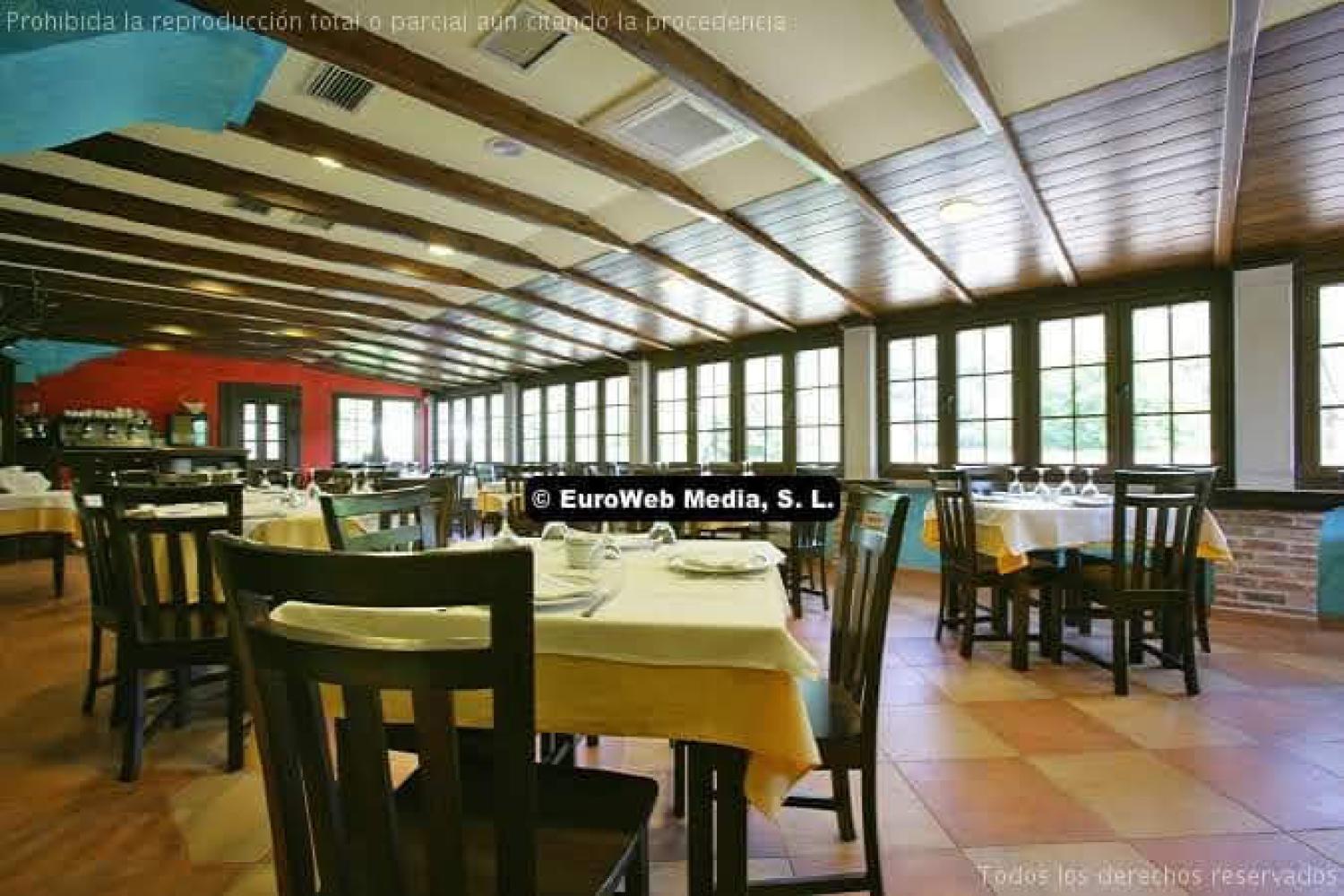  te koop hotel Orle Nalón 6