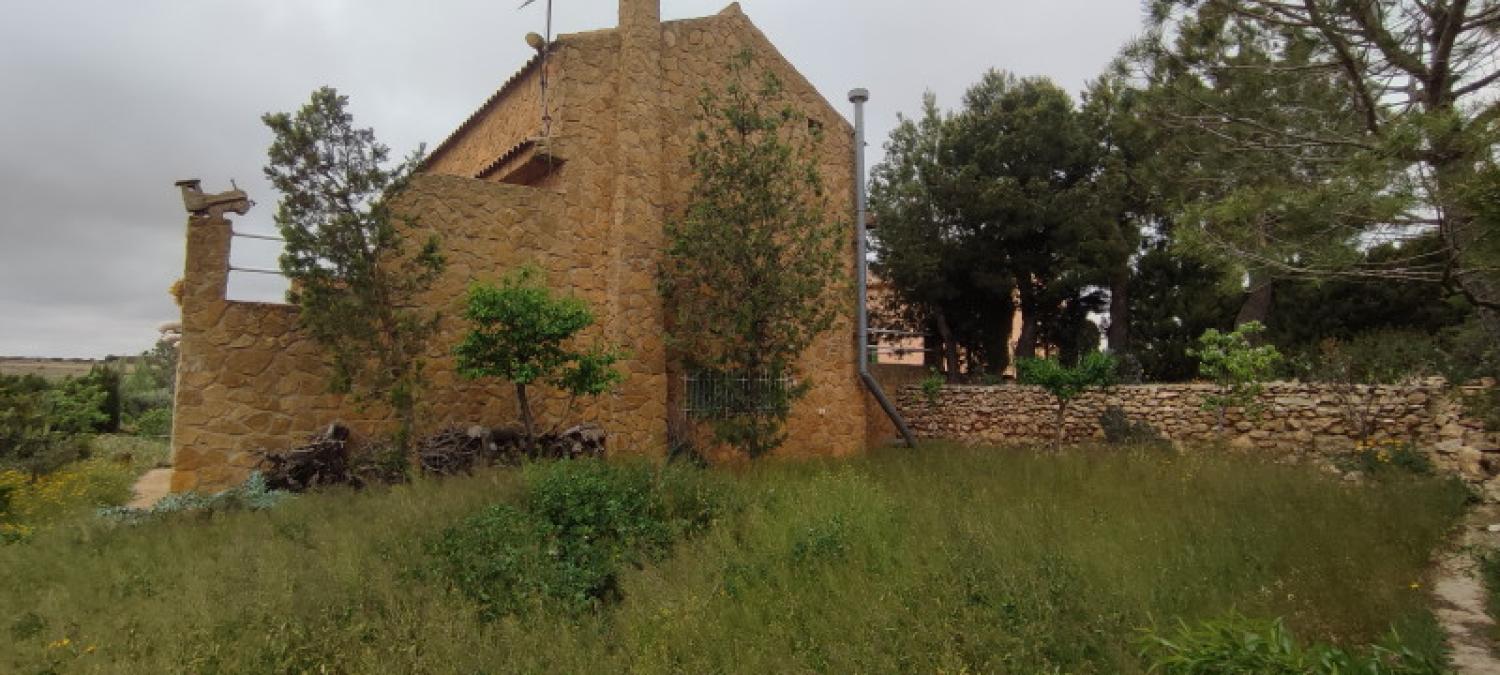  te koop huis La Higuera Monte Ibérico Almansa 2