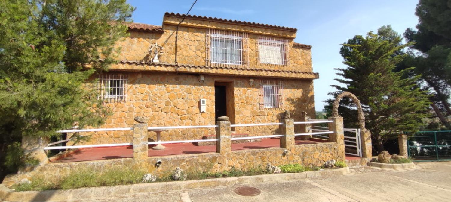  te koop huis La Higuera Monte Ibérico Almansa 17