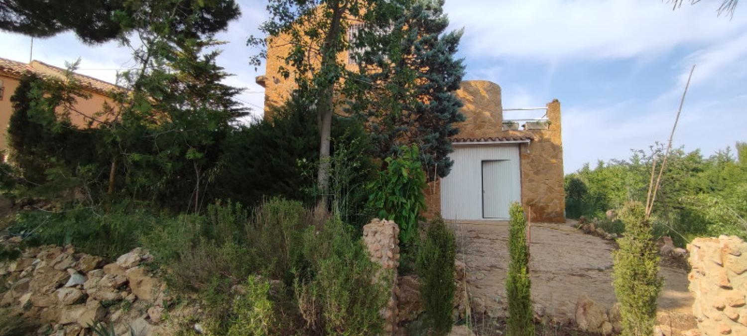  te koop huis La Higuera Monte Ibérico Almansa 24