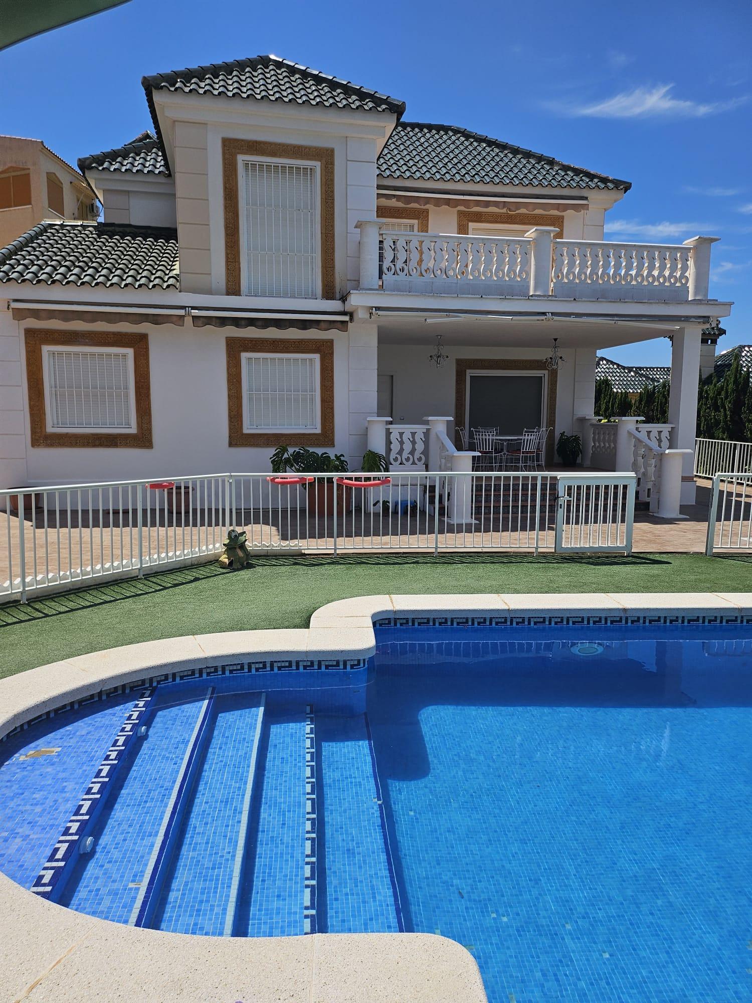  te koop villa Los Arenales Del Sol Baix Vinalopó 2