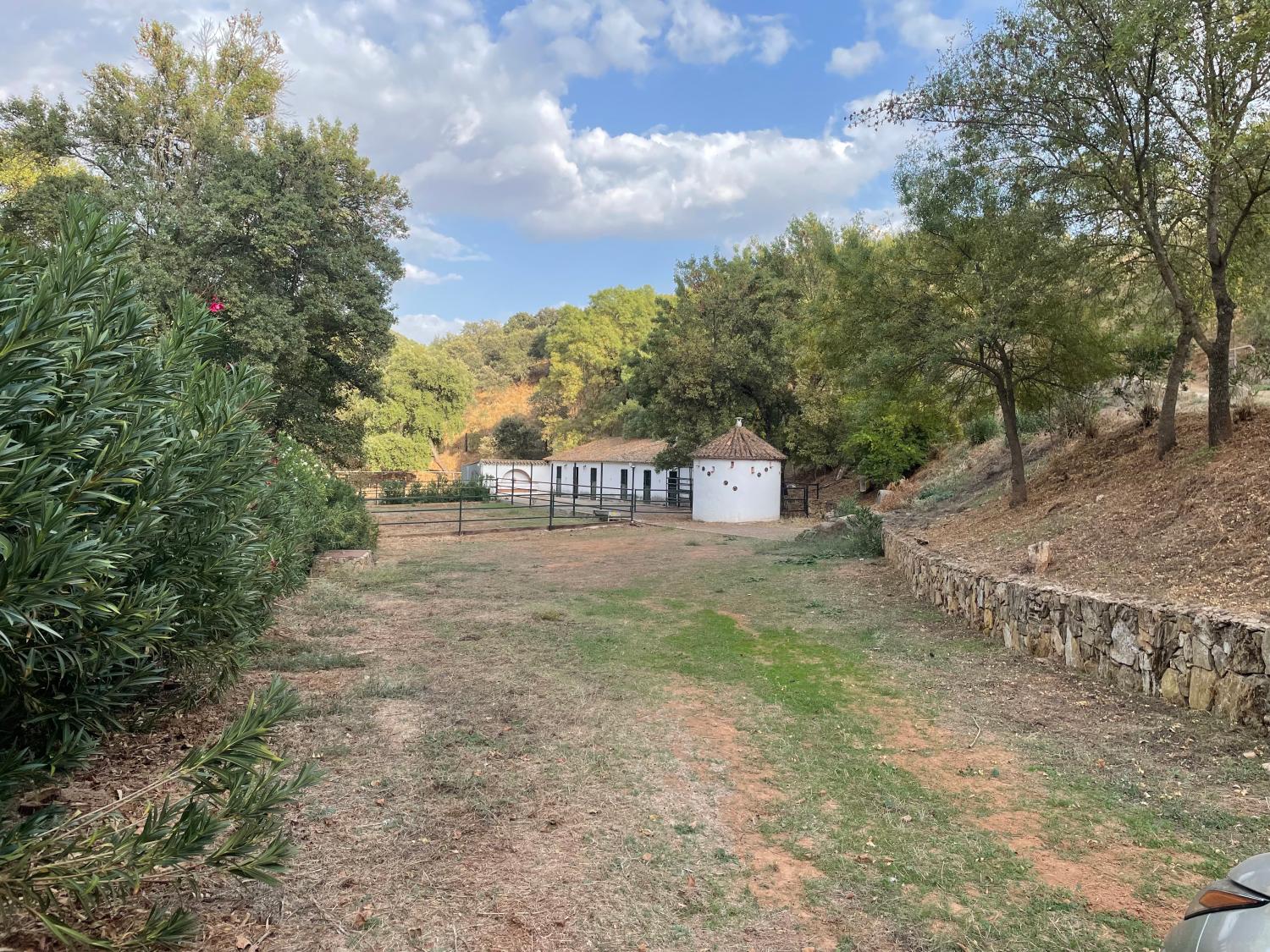  te koop boerderij Constantina Sierra Norte 30