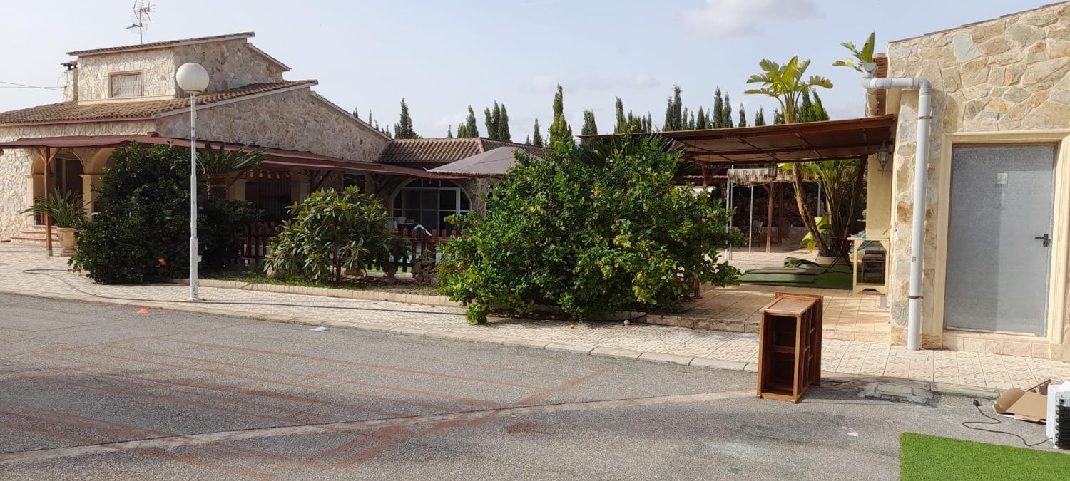  te koop villa Crevillent Baix Vinalopó 13