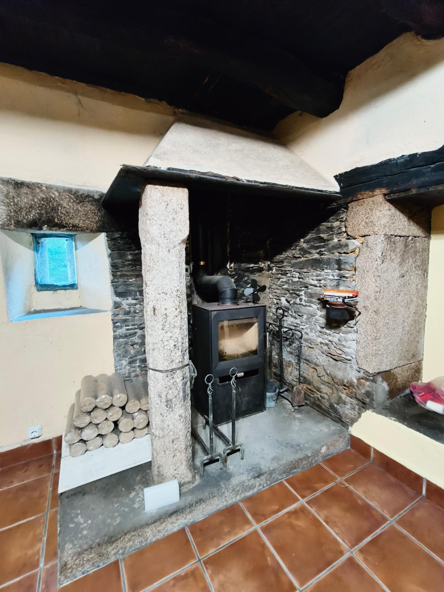  te koop boerderij Begonte Terra Chá 6