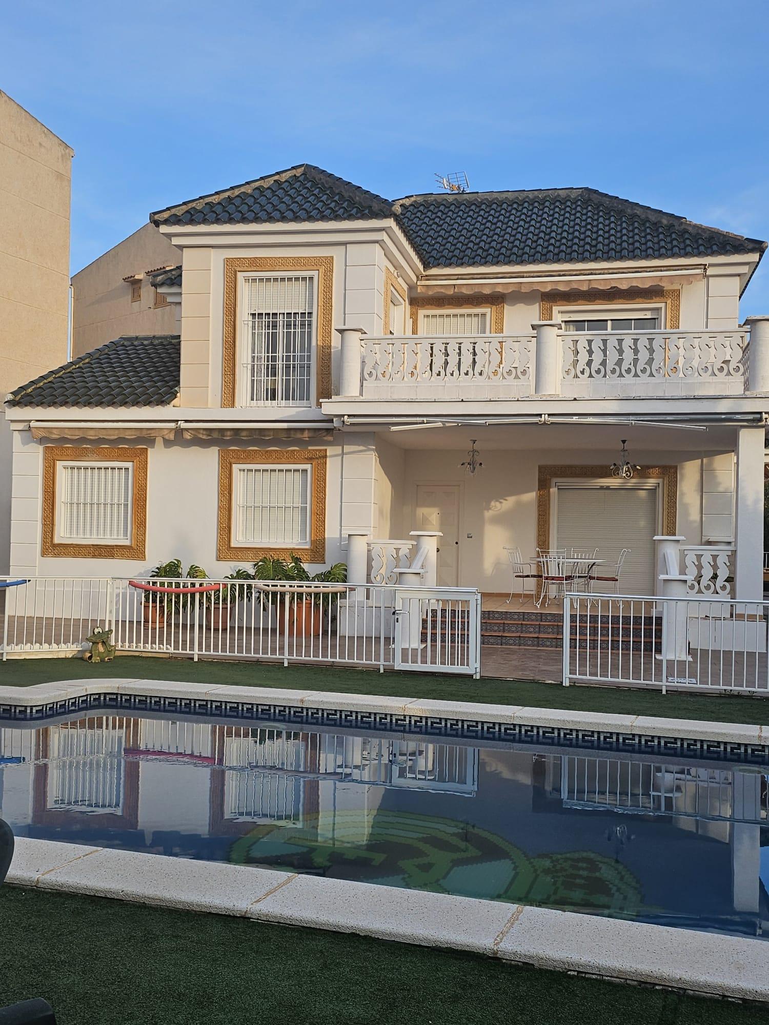 te koop villa Los Arenales Del Sol Baix Vinalopó 1