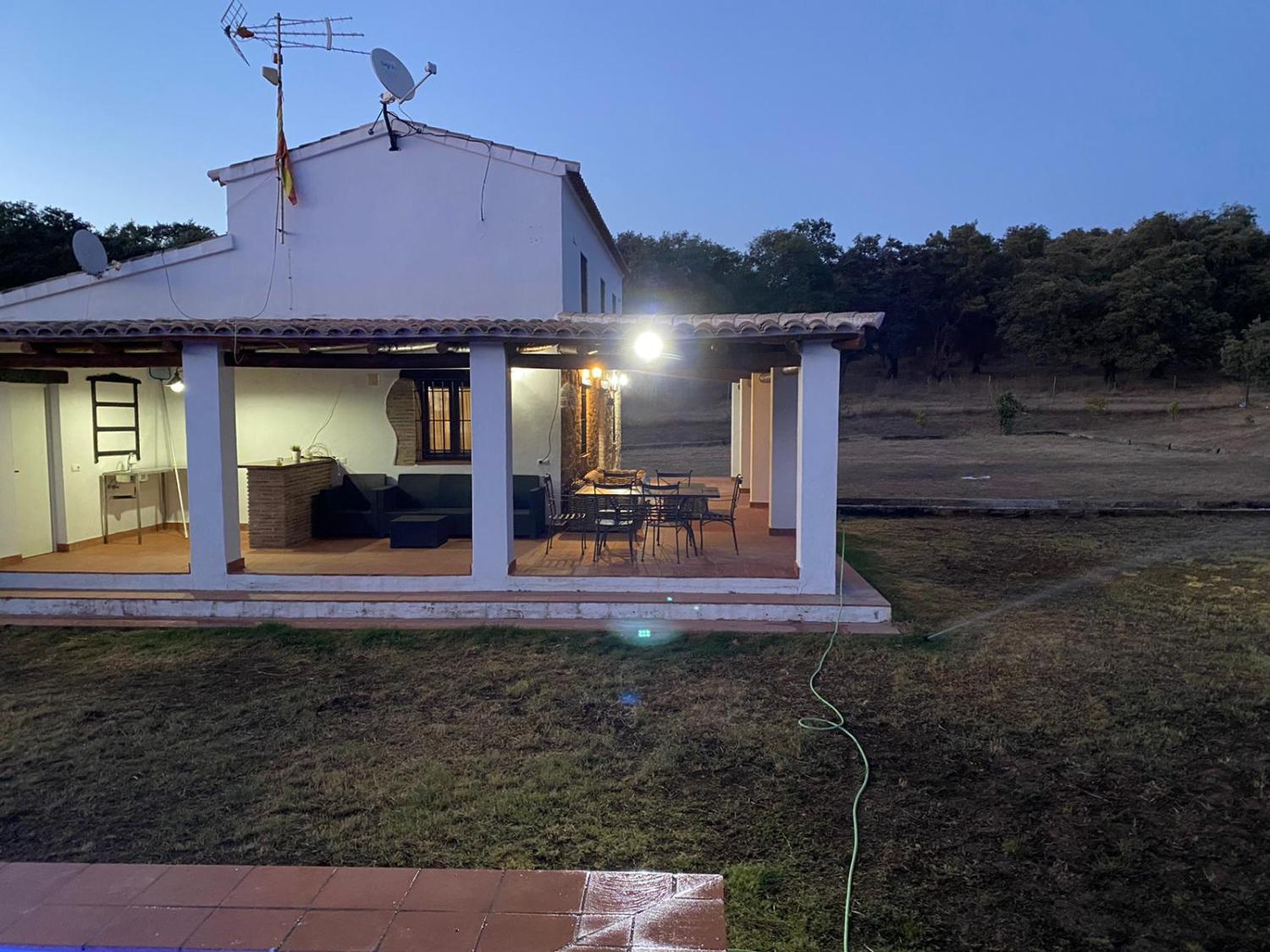  te koop boerderij Las Navas De La Concepción Sierra Norte 2
