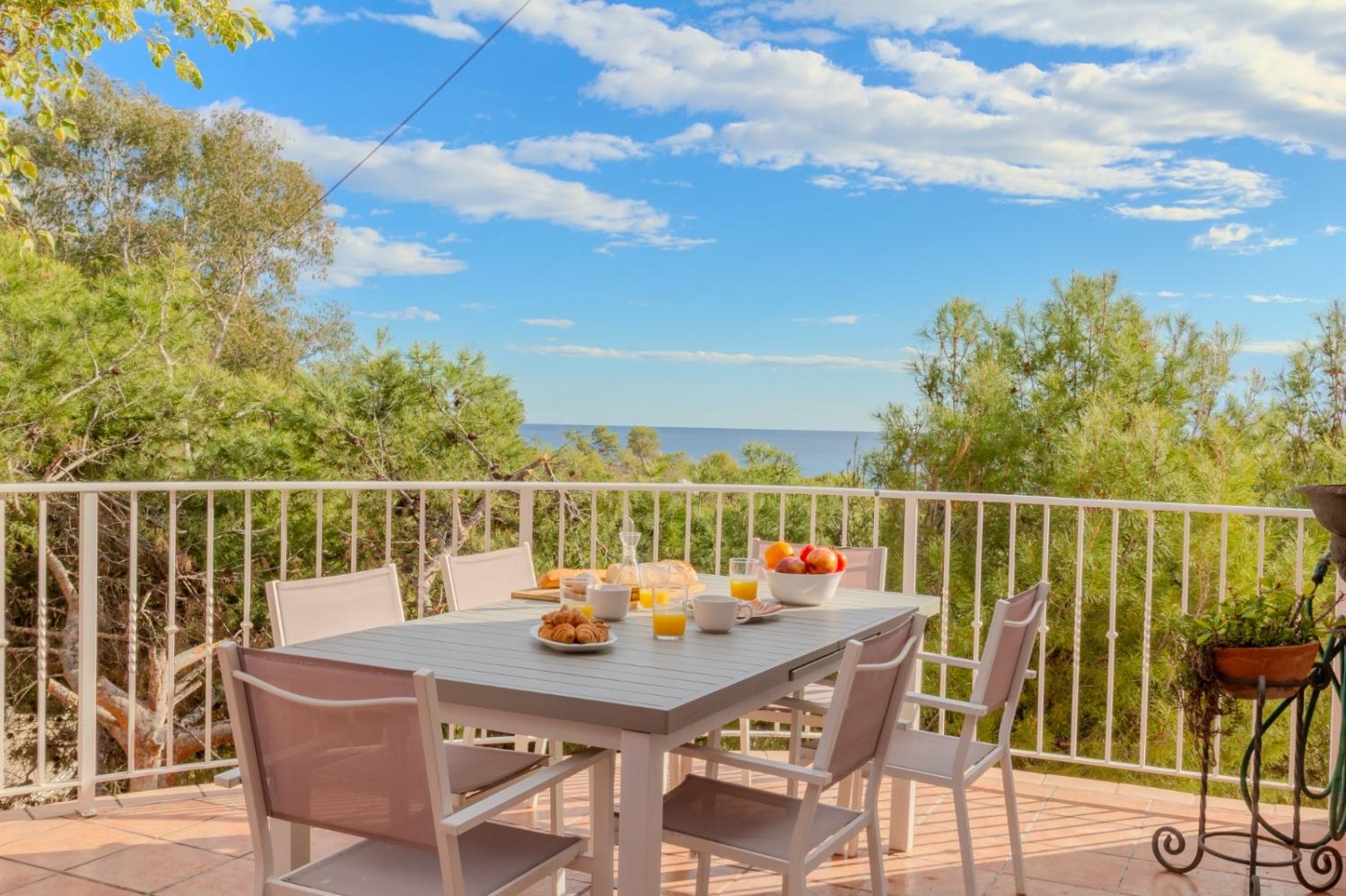  te koop villa El Campello Alacantí 1