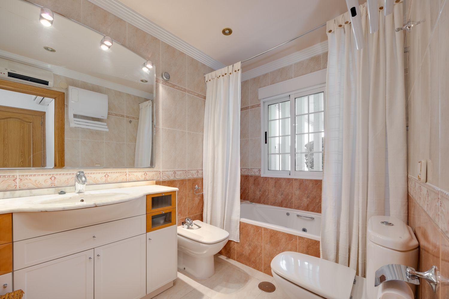  te koop villa Villajoyosa Marina Baixa 81