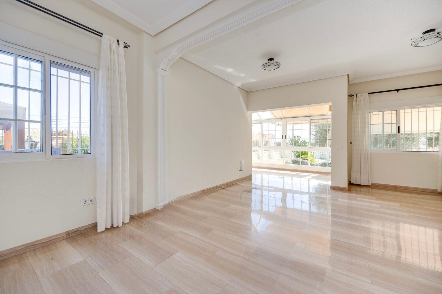  te koop villa Villajoyosa Marina Baixa 73