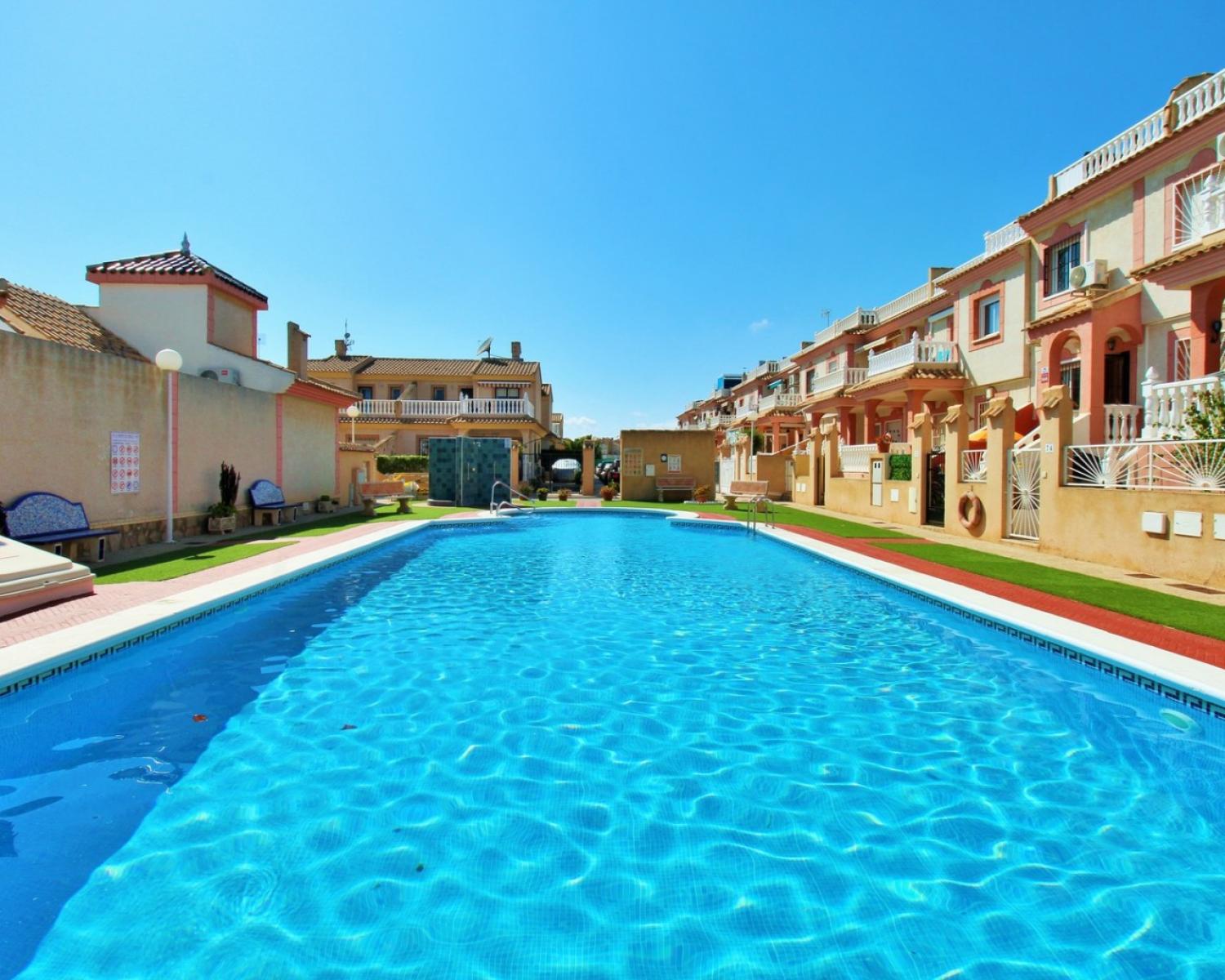  te koop huis Playa Flamenca Baix Segura 12