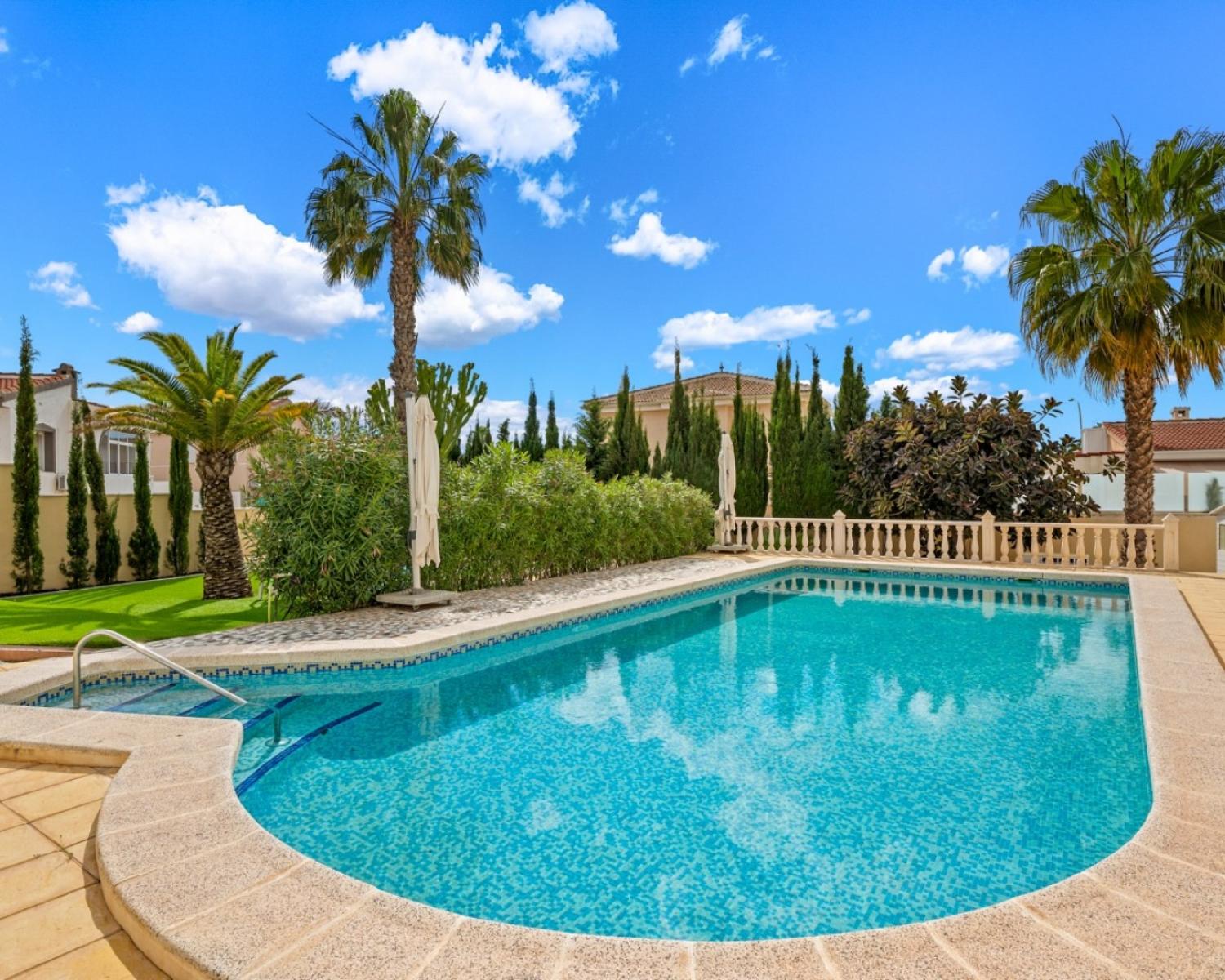  te koop villa Rojales Baix Segura 37