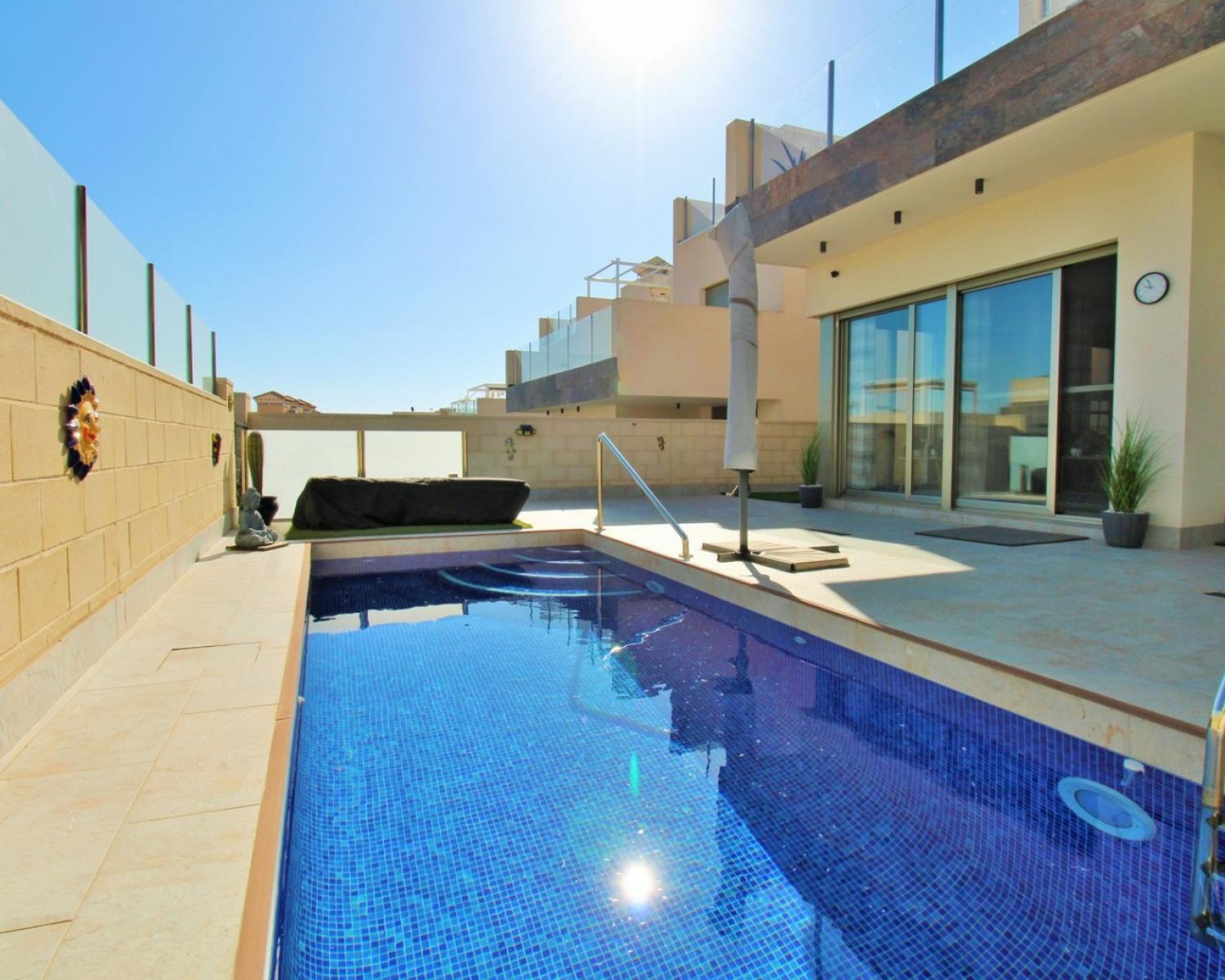  te koop villa Villamartín Baix Segura 8