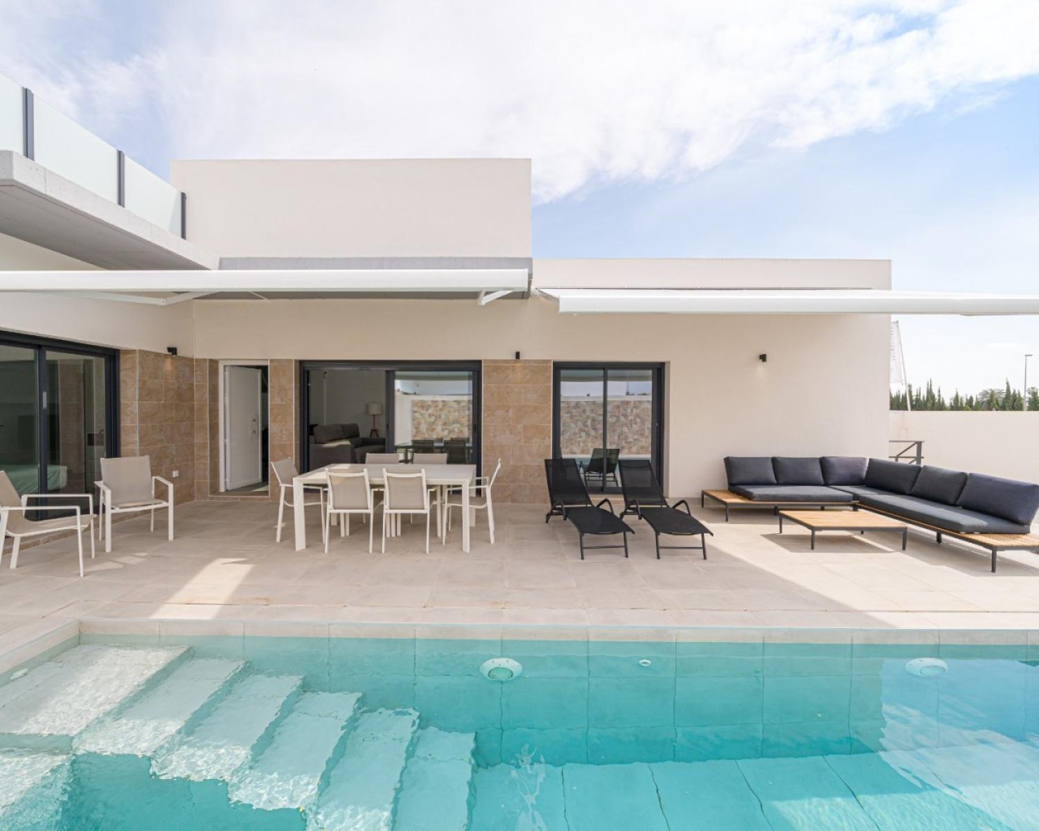  te koop villa Daya Nueva Baix Segura 1