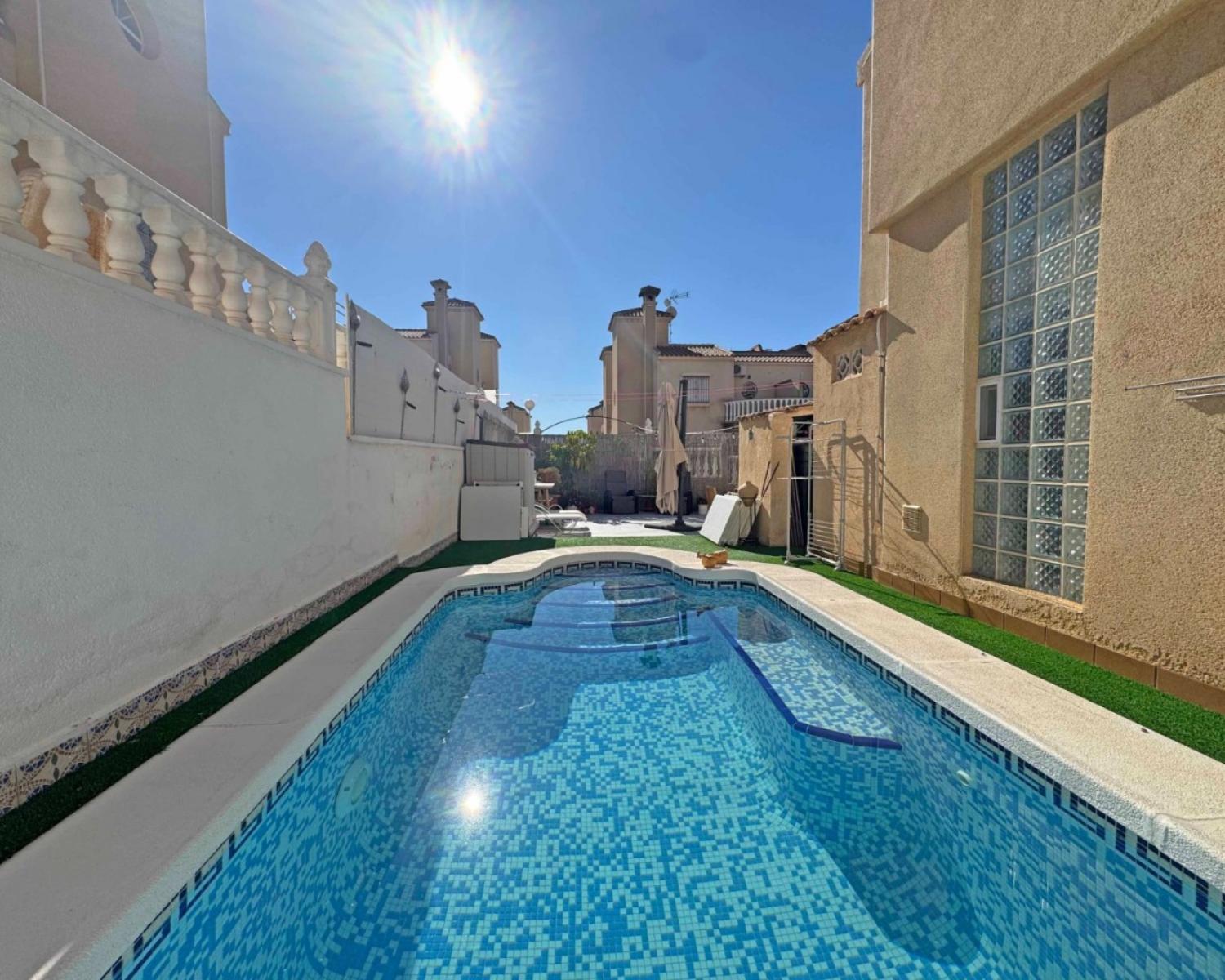  te koop huis Villamartín Baix Segura 14