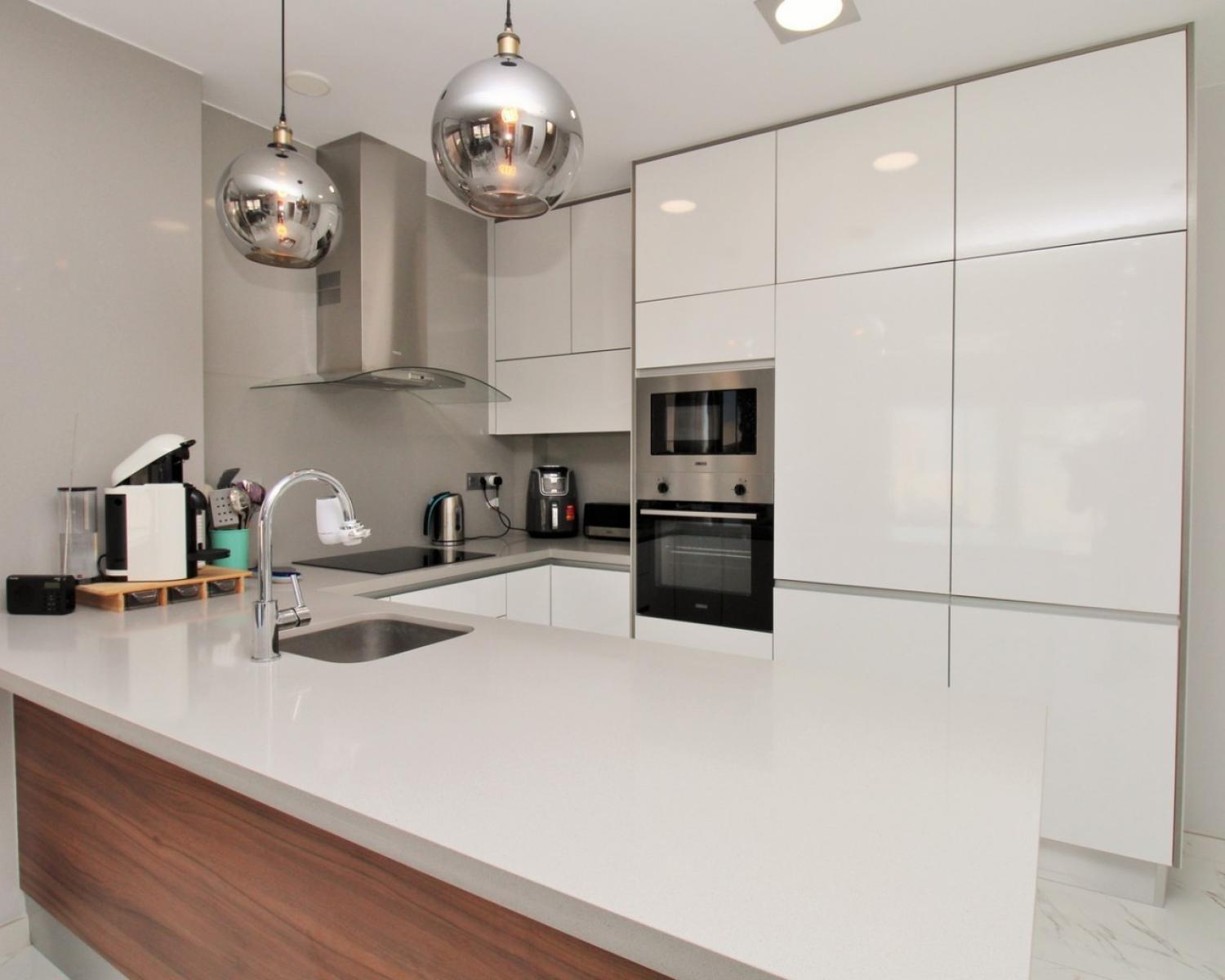  te koop villa Villamartín Baix Segura 2