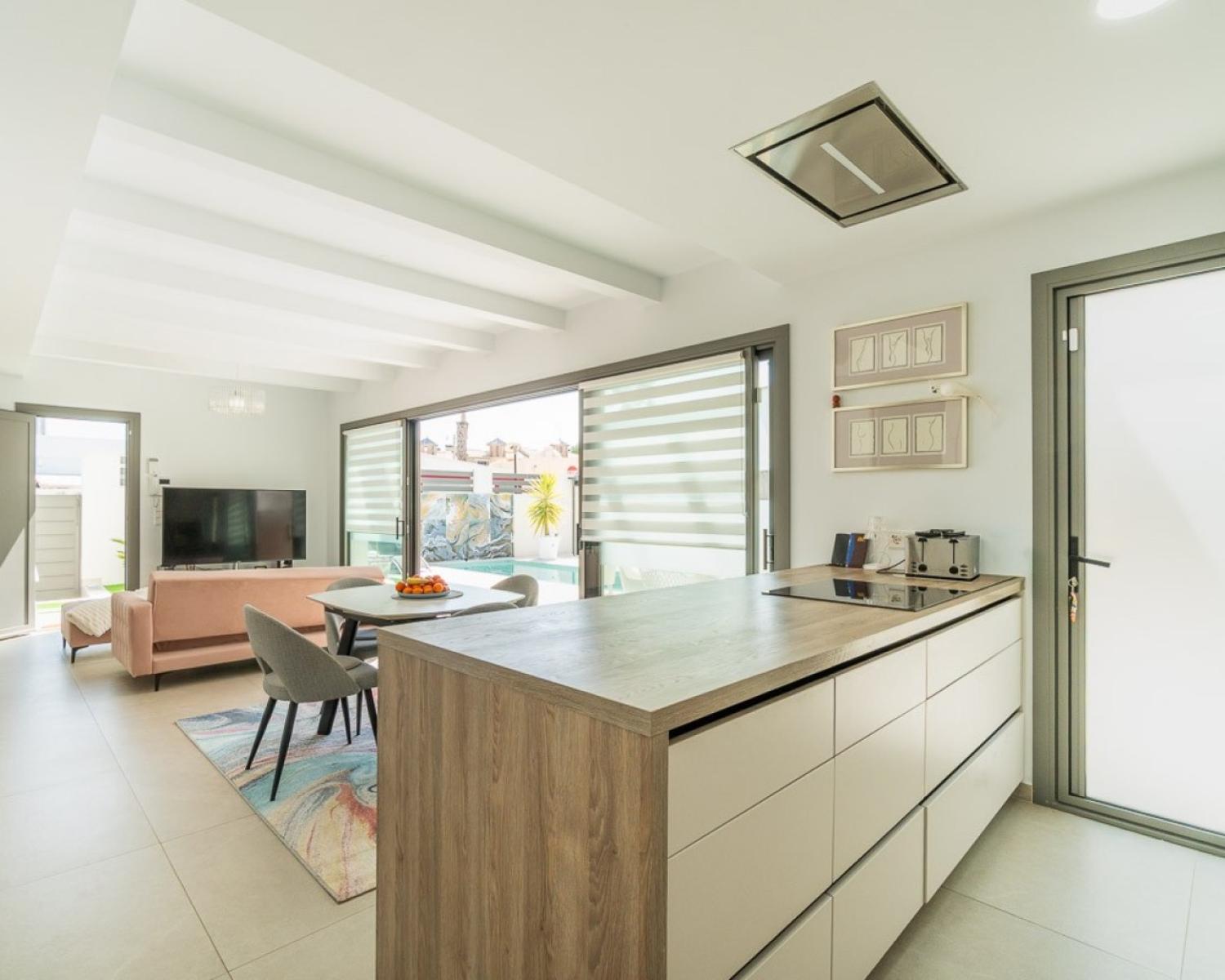  te koop villa Villamartín Baix Segura 26