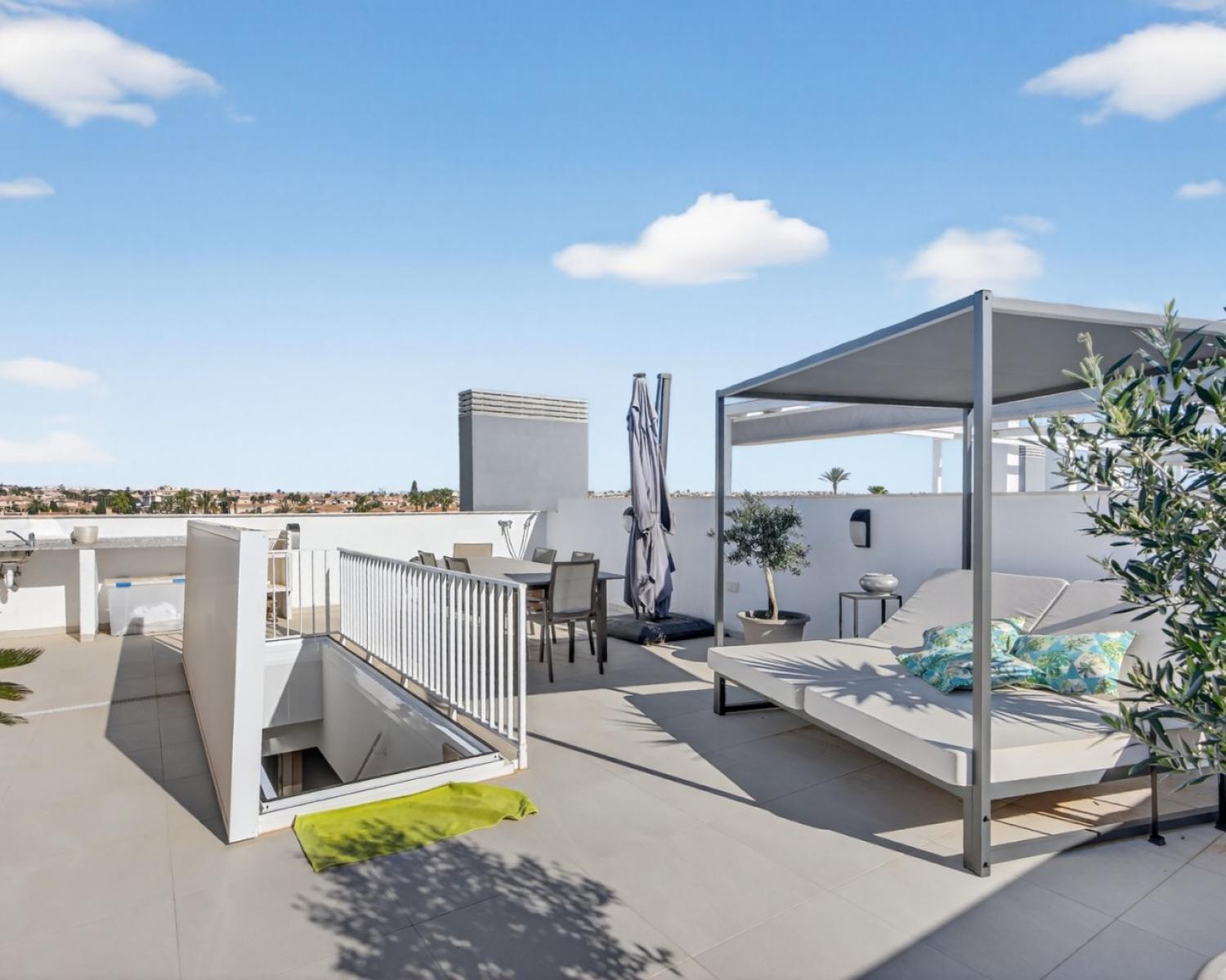  te koop penthouse Playa Flamenca Baix Segura 30